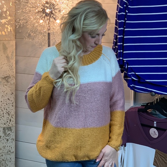 Boujee Boutique Sweaters - Casual Color Block Sweater